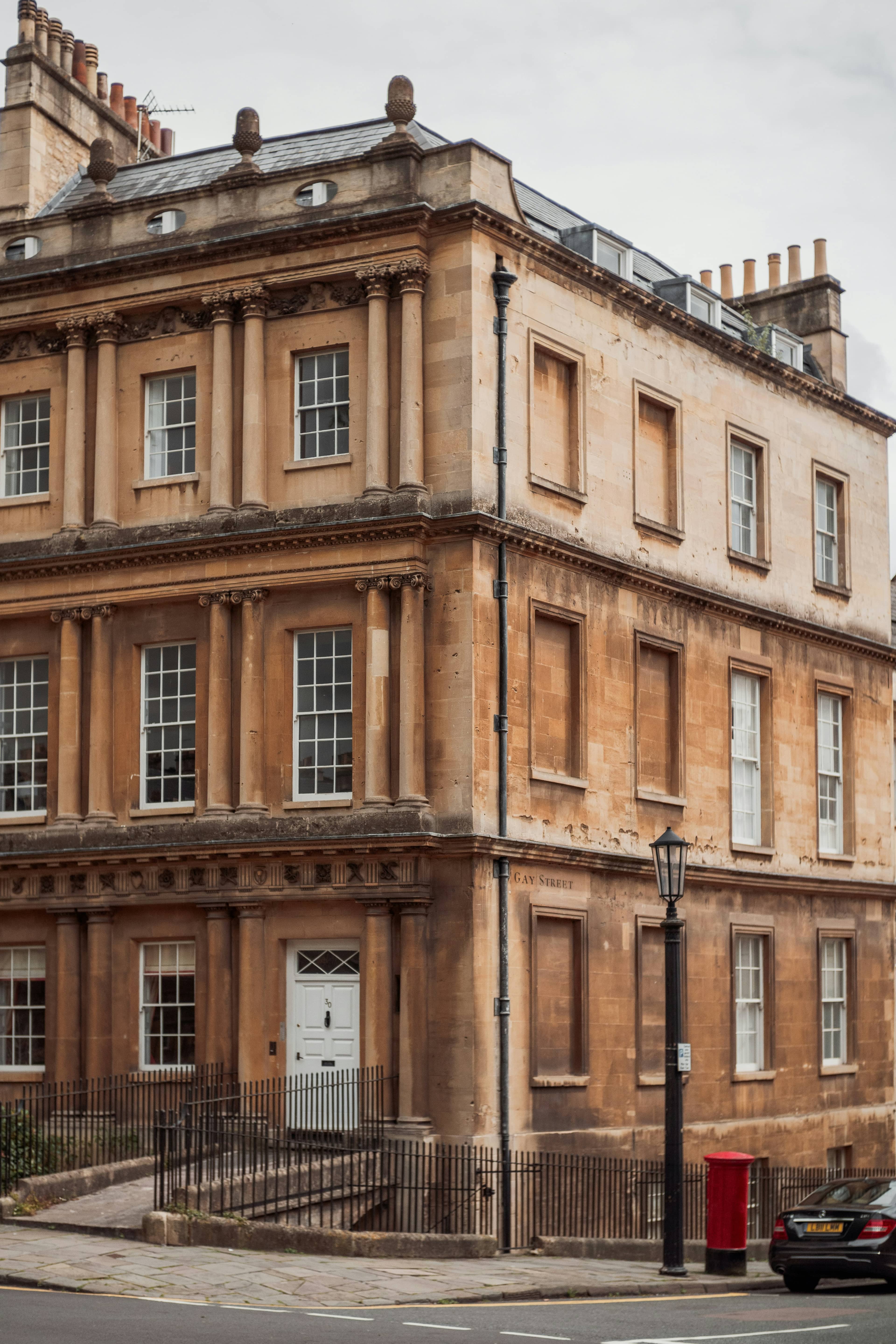 A period residential mansion block